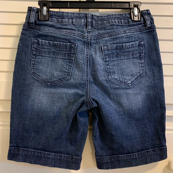 EUC Apt 9 Stone Washed Denim Shorts - Picture 4 of 11